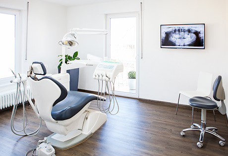 Behandlungsraum 03 Dr. Stark